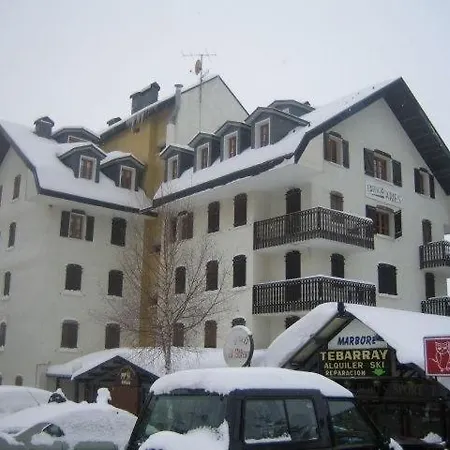 Edificio Aries Formigal